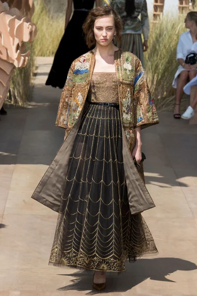 Look 51